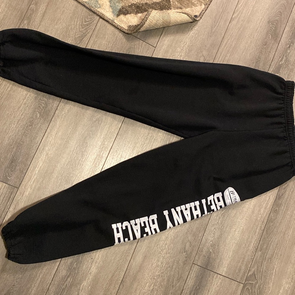 Surf Shoo Sweatpants